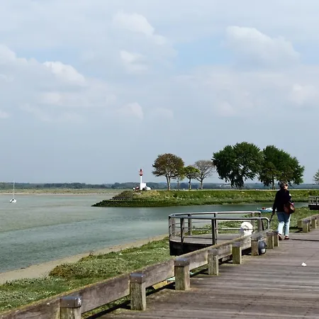 Les Pilotes Hotel Saint-Valéry-sur-Somme