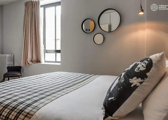 Hotel Les Pilotes 3*